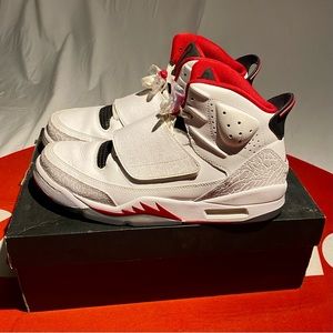 Jordan Son Of Mars “Fire Red” w/box 10.5